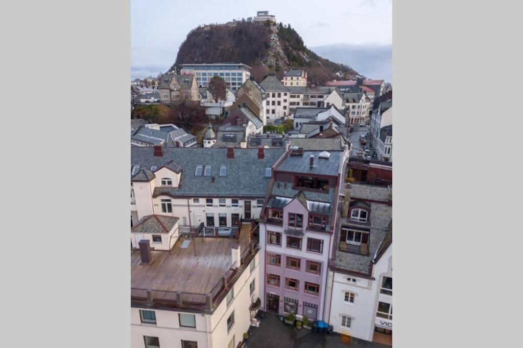 Alesund Skysuite Exterior photo